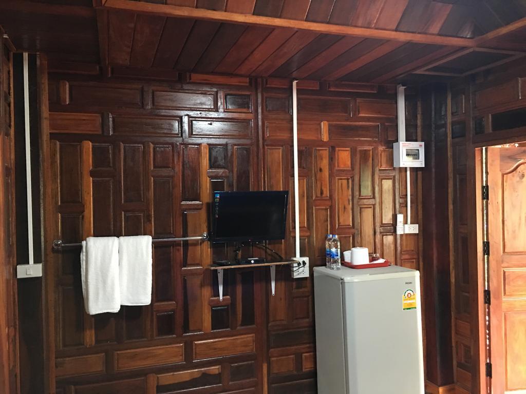 Отель Baan Suan Kru Kob Ban Ko Maphang Экстерьер фото