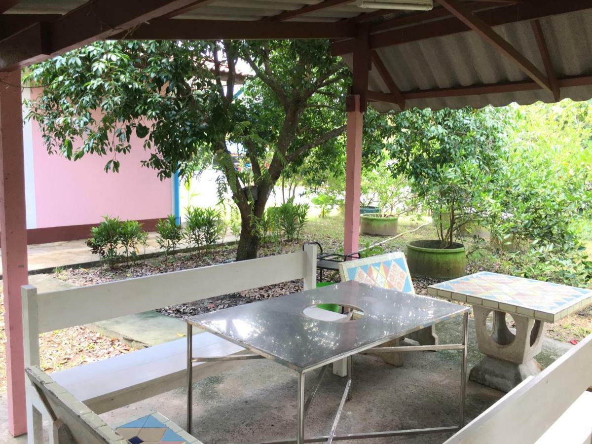 Отель Baan Suan Kru Kob Ban Ko Maphang Экстерьер фото